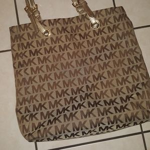 Michael Kors Bag ❣SOLD